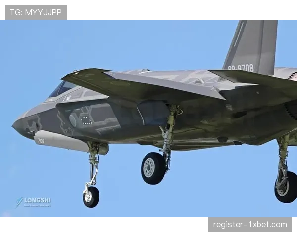 埃塔的战术首训细节：更多活力与更快跑位的训练要求